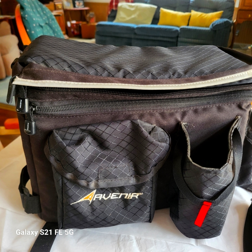 Bicycle Saddlebag, By Arvenir.
